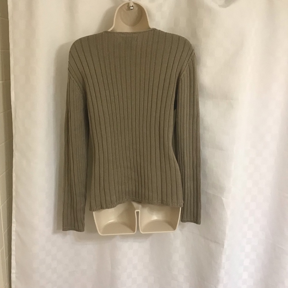 𝅺banana Republic sweater - Picture 2 of 3